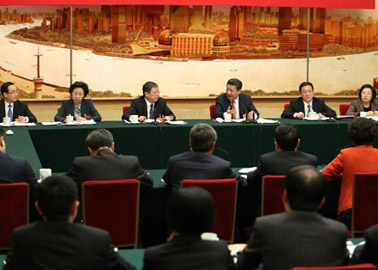 习近平等党和国家领导人分别参加代表团审议