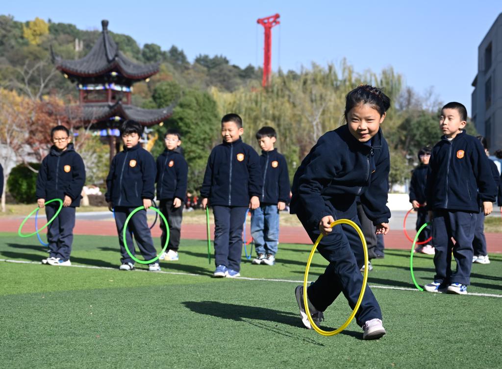 江蘇南京：發展體育特色教育 助力學生全面發展