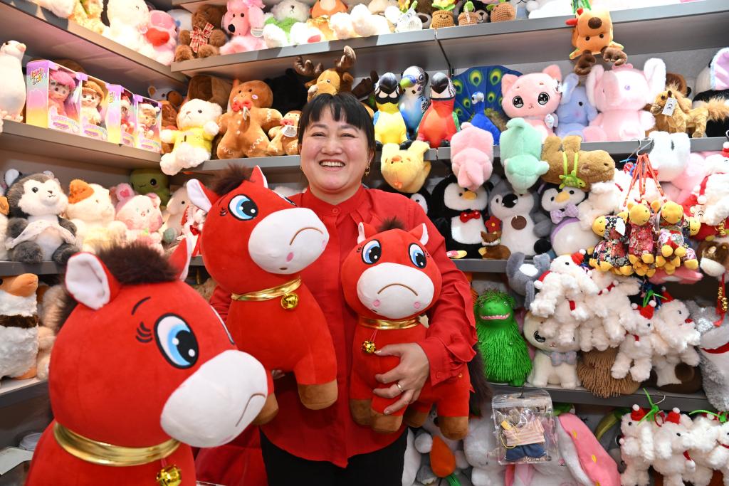 浙江義烏：“哭哭馬”意外走紅成爆款玩具