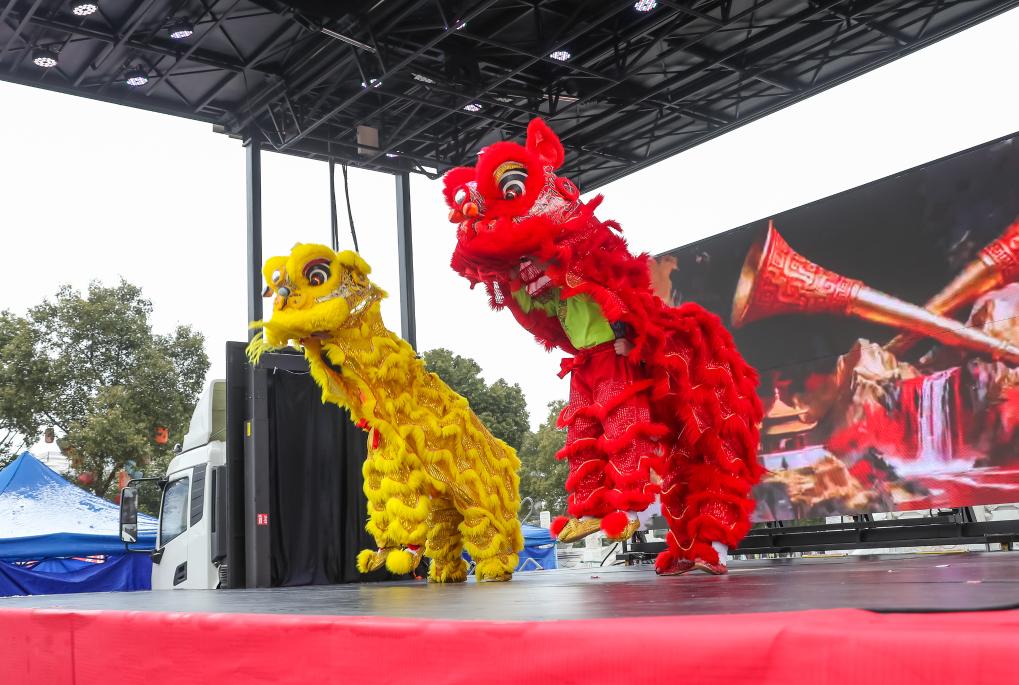 江蘇句容：民俗表演迎新春