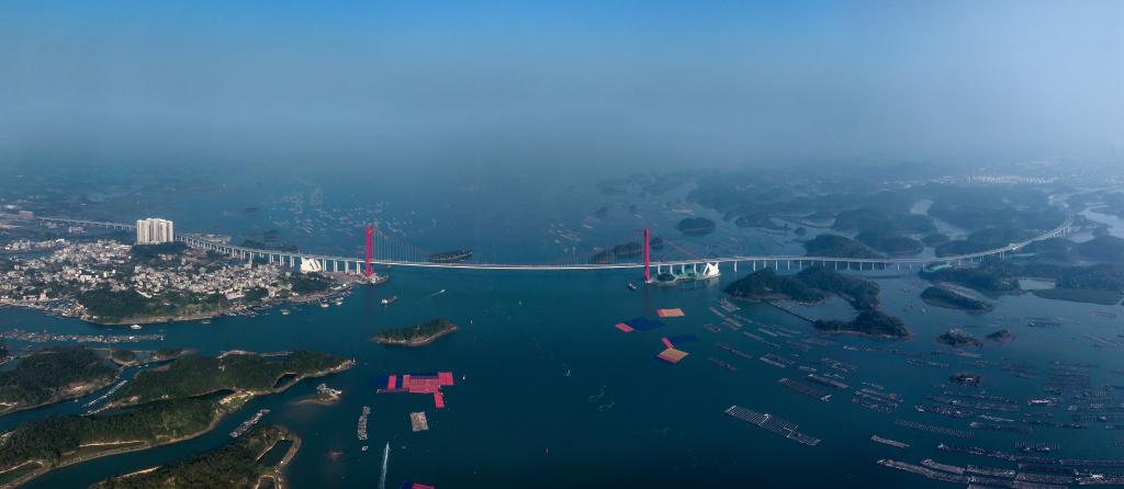 新華全媒＋丨廣西最長跨海大橋龍門大橋建成通車