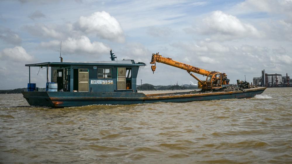 颱風過後搶修忙