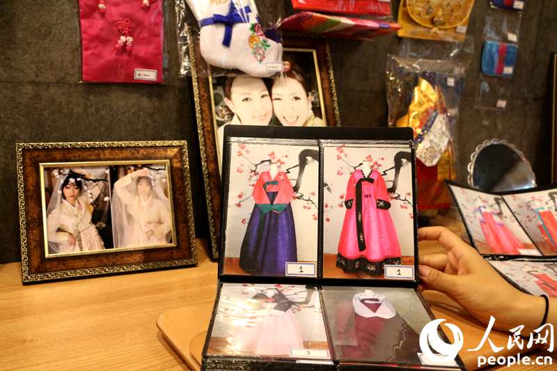 來韓服照相館 體驗一秒變身“大長今”【組圖】