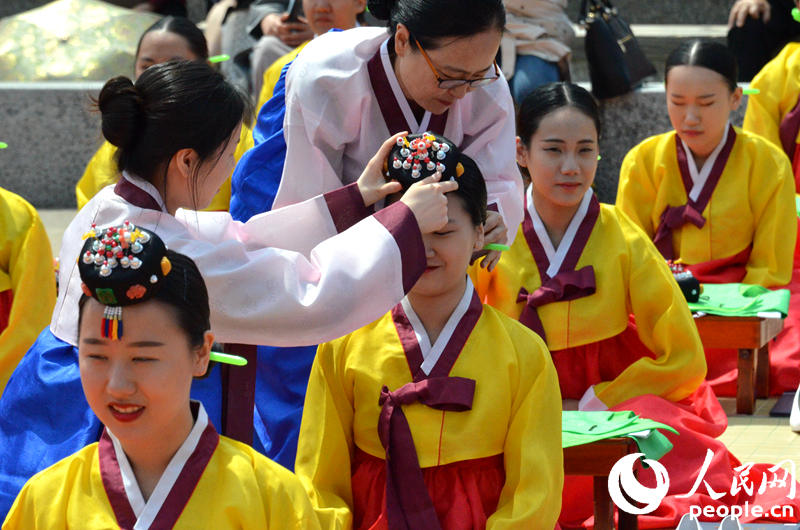 實拍韓國傳統成人禮 女生及笄男生加冠【組圖】
