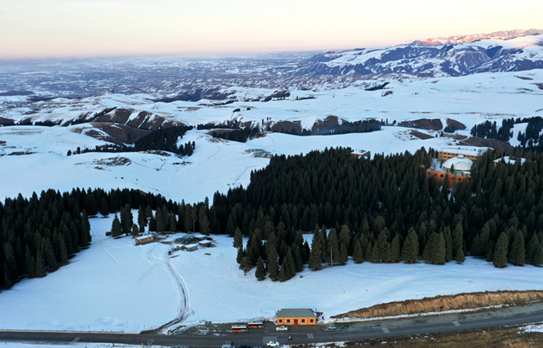 航拍江布拉克雪後美景