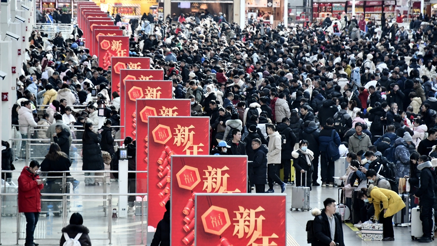 探訪春節假期最後一天的北京南站