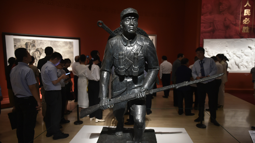 紀念中國人民抗日戰爭暨世界反法西斯戰爭勝利80周年美術作品展開幕