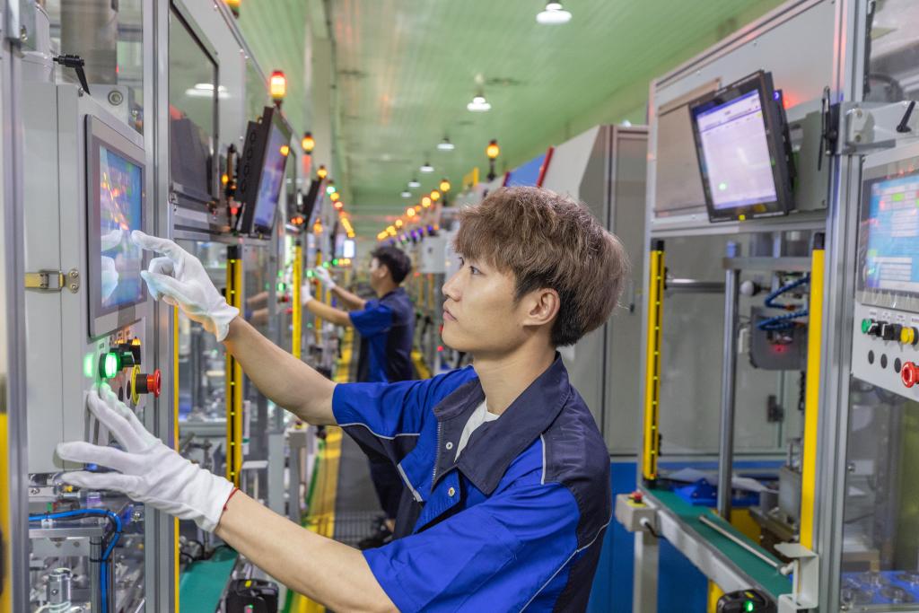 重慶璧山：打造智能網聯新能源汽車零配件産業基地