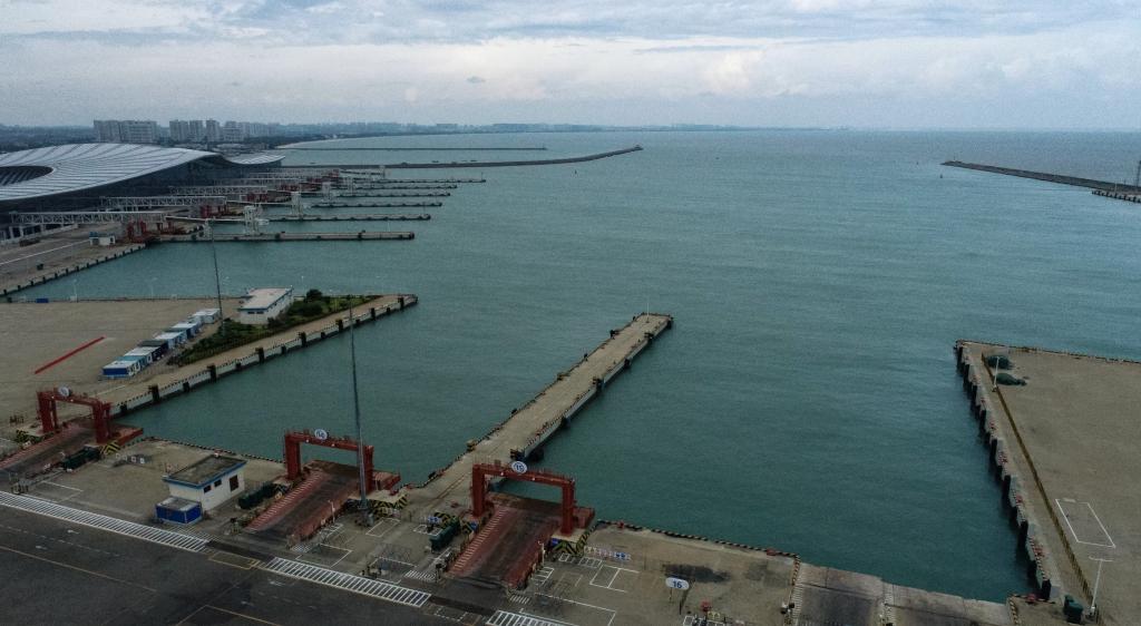 海南：嚴陣以待防颱風