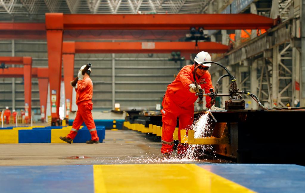 中國海上首個多層稠油熱採項目開工建設