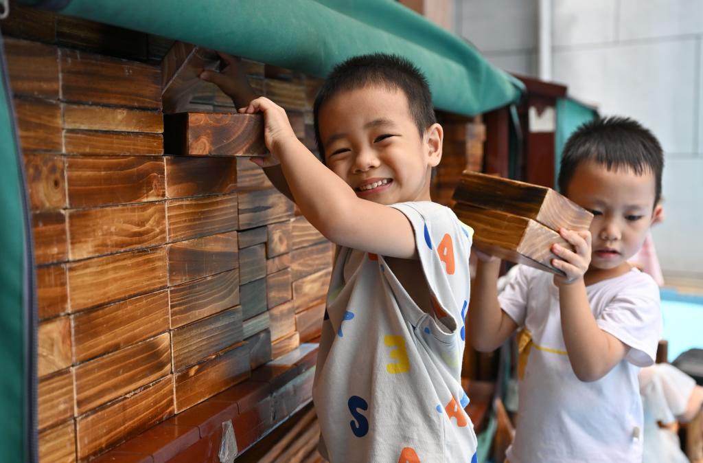 海口：暑期託管為孩子“托”起精彩假期