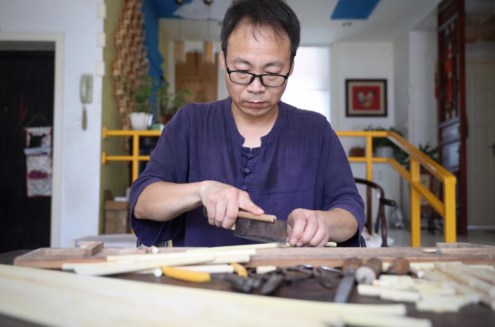 非遺傳承人崔凱：巧手製作“吉祥輪”