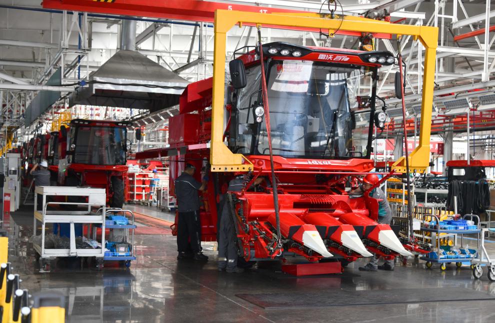 山東濰坊：農機企業生産繁忙迎秋收