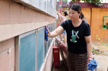 河北寧晉：抓緊修複學校受損設施 保障如期開學