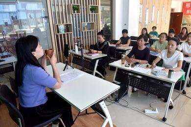 河北邢&：鄉村電商鋪就産業振興“快車道”