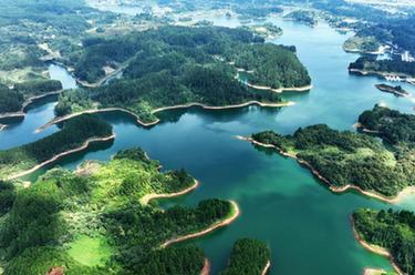 貴州黃平：㵲陽湖秋景