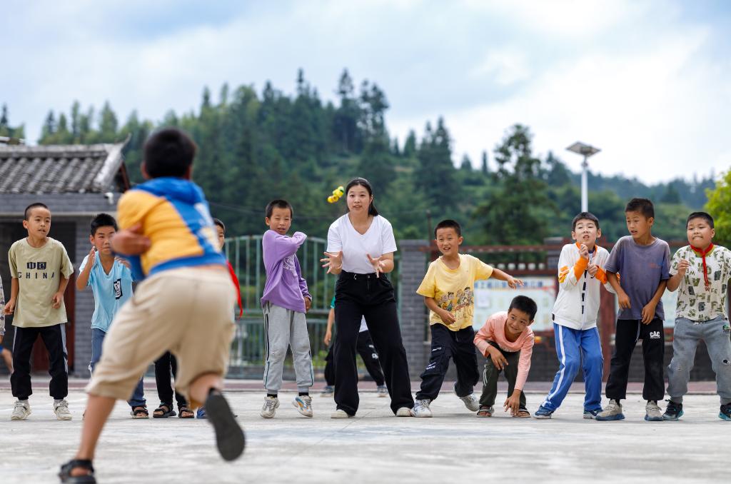 湖南通道：“定向師範生”點亮鄉村講&