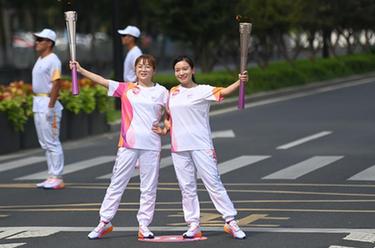 杭州亞運會火炬在台州傳遞