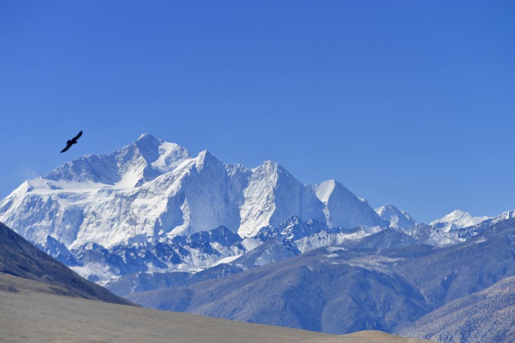 天高雲淡觀珠峰