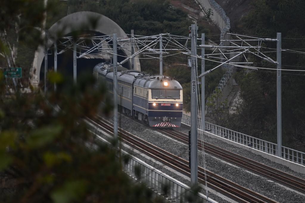 浙江：甬金鐵路進入動態檢測階段