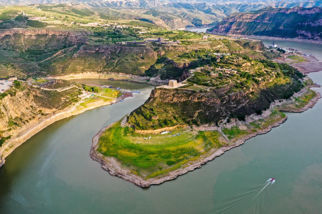 新時代中國調研行&middot;長城篇｜當萬里長城遇見母親河