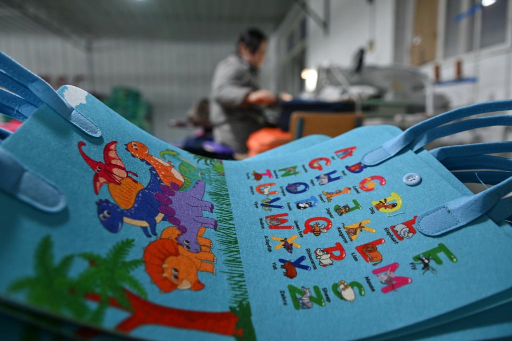 河北南宮：&ldquo;中國毛氈之鄉&rdquo;進入産銷旺季