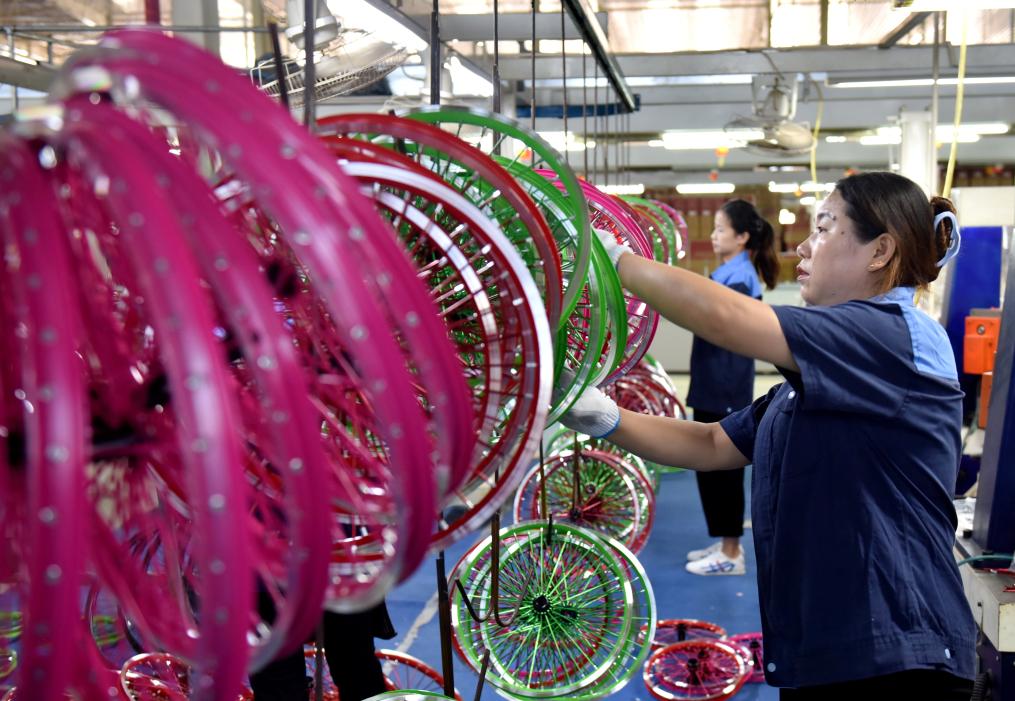 河北威縣：海外訂單生産忙