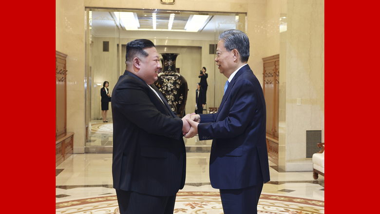 趙樂際會見朝鮮勞動黨總書記、國務委員長金正恩