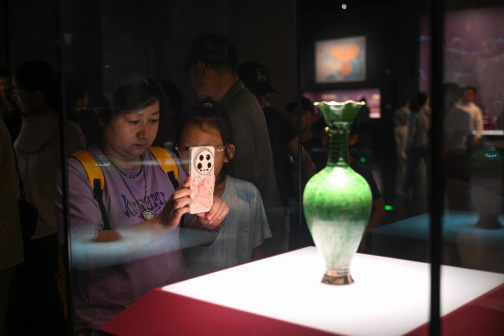 內蒙古博物院新館暑期迎客潮