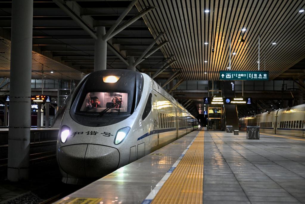 包銀高鐵包惠段進入運行試驗階段