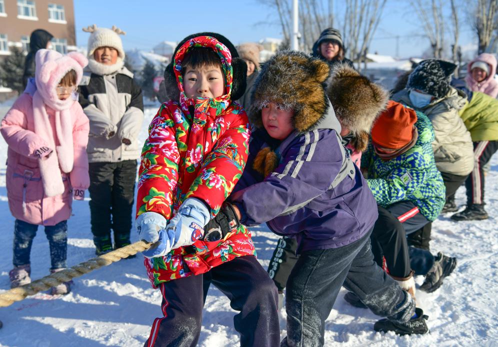 呼倫貝爾開啟“雪假”：青少年赴冰雪之約