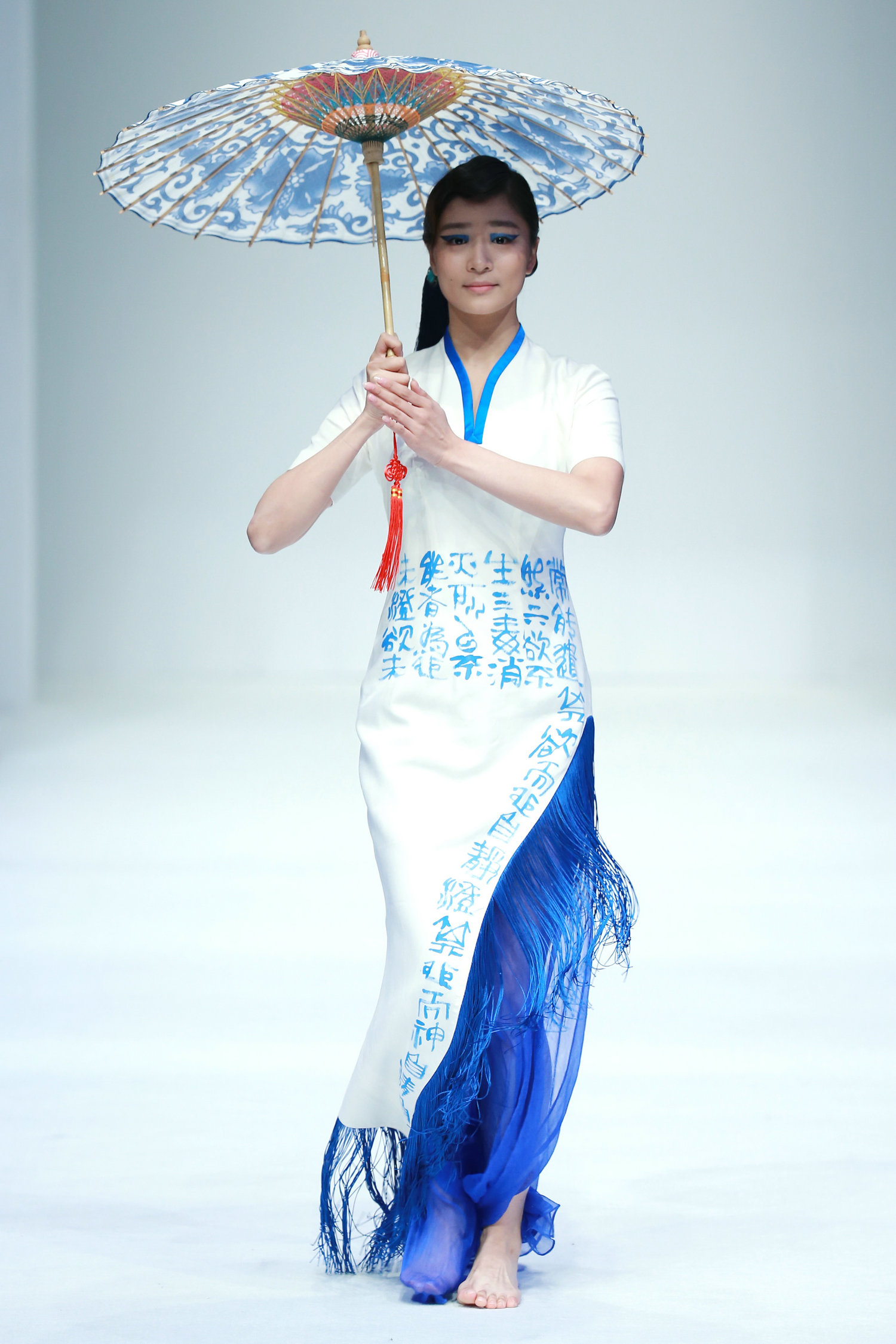2016春夏系列中國國際時裝周 香黛宮·龔航宇華服發布