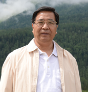 王潤生：默默耕耘 無私奉獻